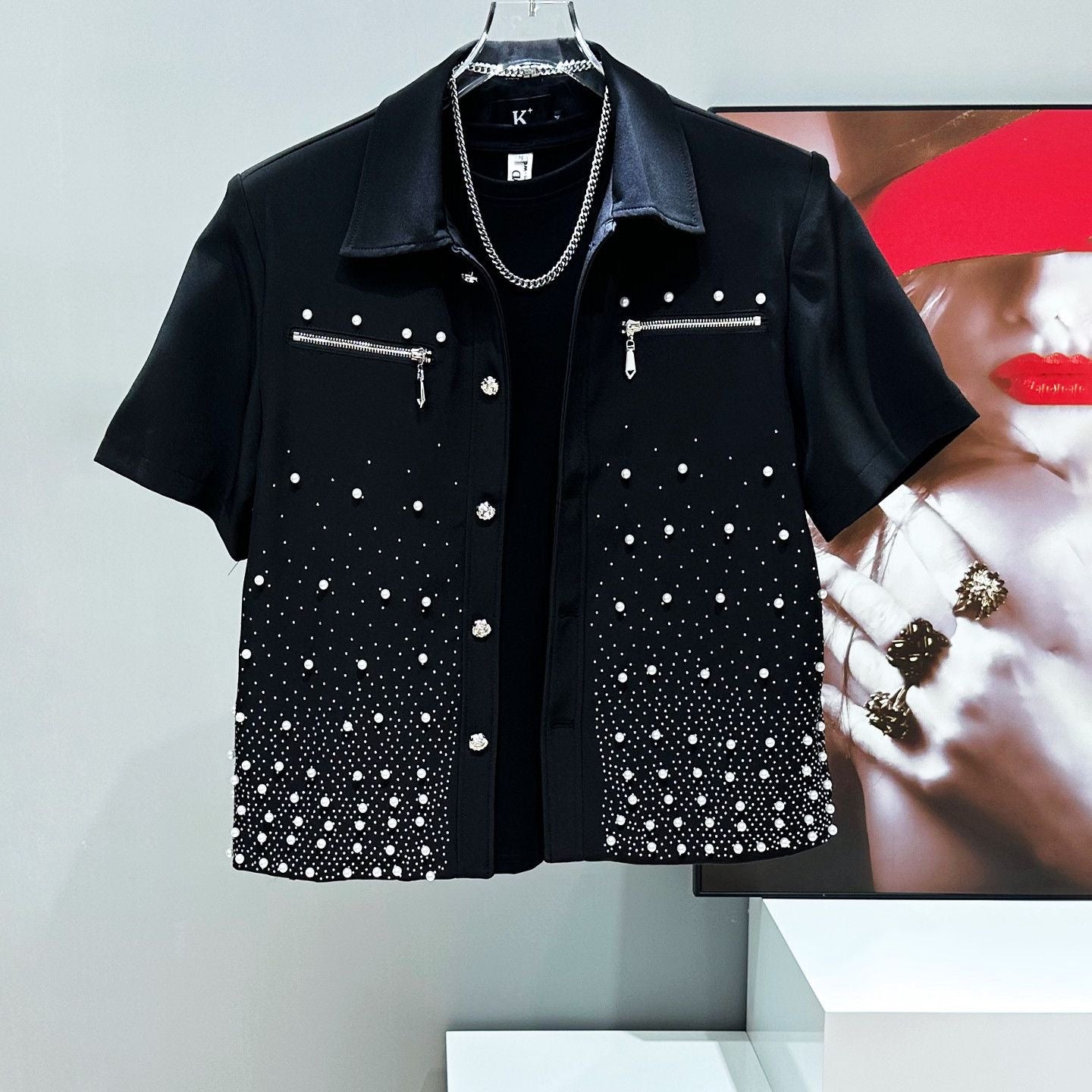 Short- sleeve shirt