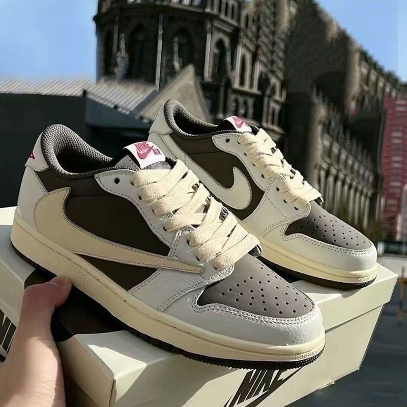 AJ1-TS low top sneakers