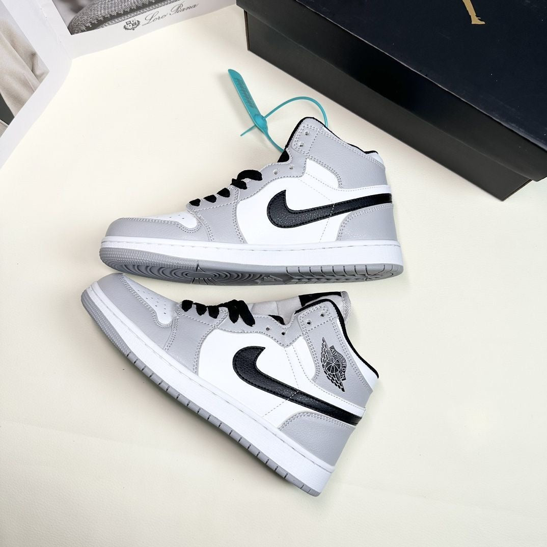 AJ1 High top sneakers