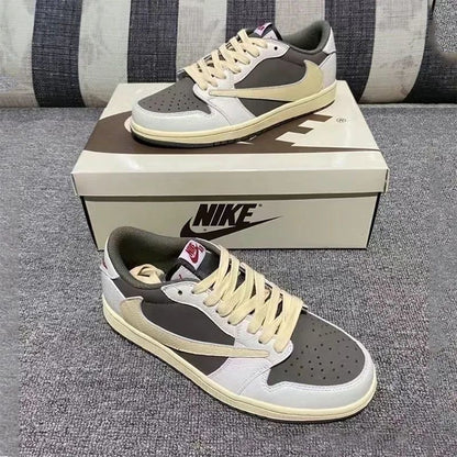 AJ1-TS low top sneakers