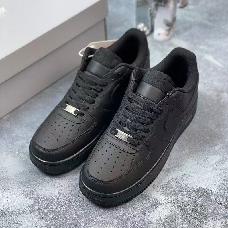 Air Force 1  Low-Top Sneakers