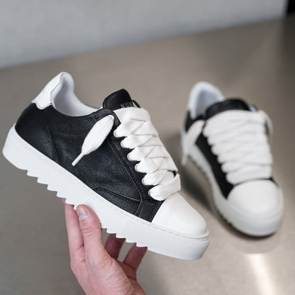 NUMERIS sneakers