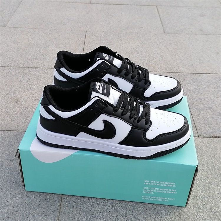 N-SB Dunk low Sneakers