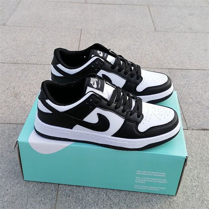 N-SB Dunk low Sneakers