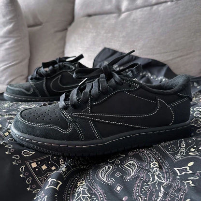 AJ1-TS low top sneakers