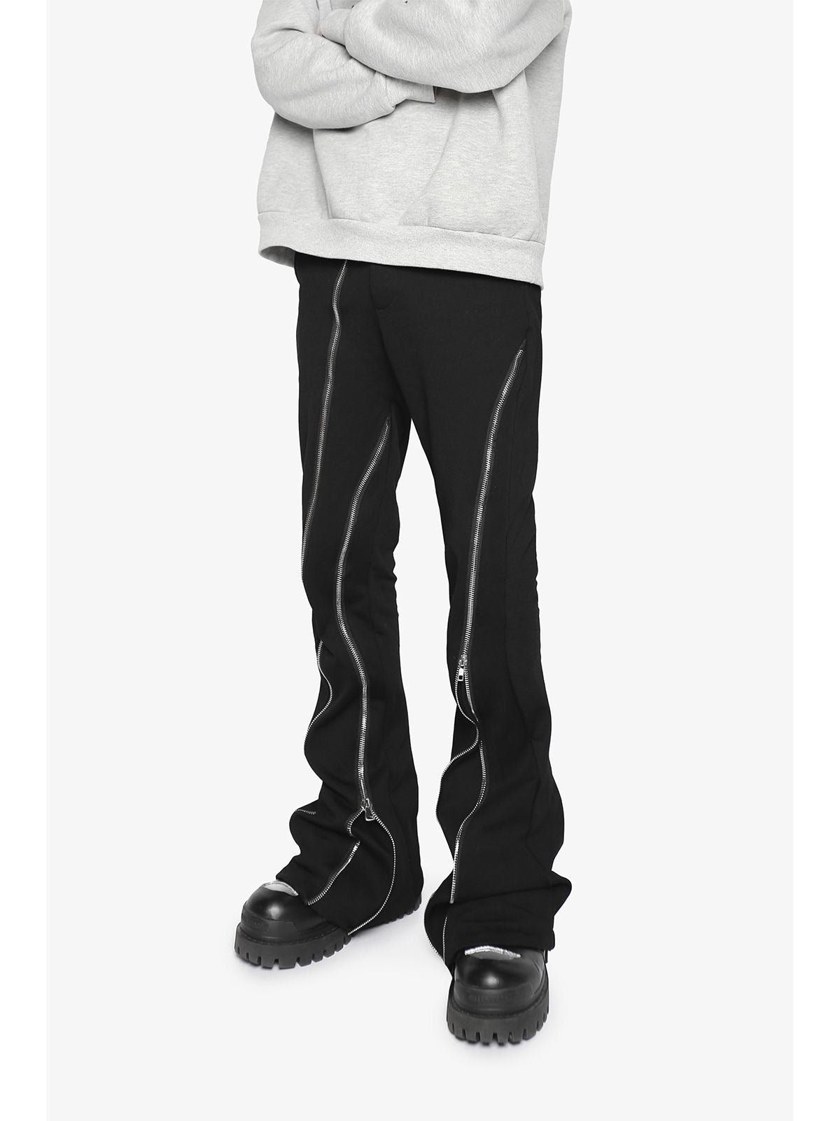 Zippered Jeans