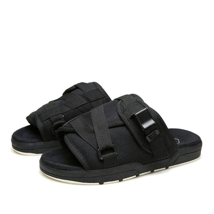 Edison Chen's summer slippers