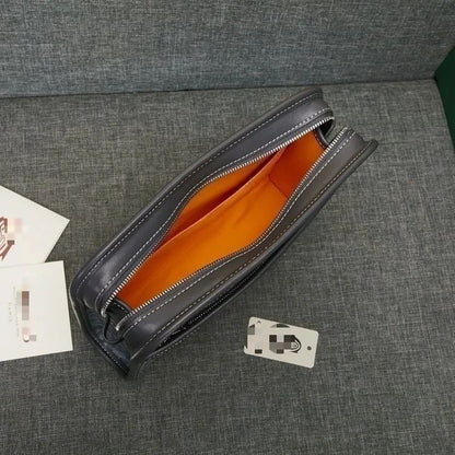 Minimalist clutch bag