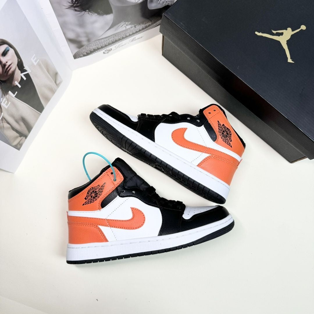 AJ1 High top sneakers