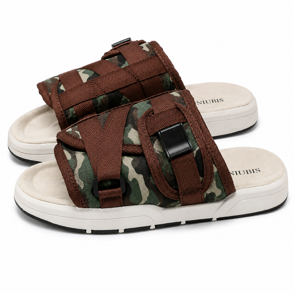 Edison Chen's summer slippers