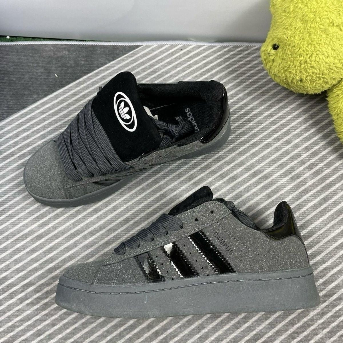 A-campus sneakers