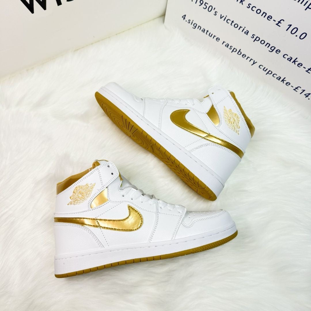 AJ1 High top sneakers
