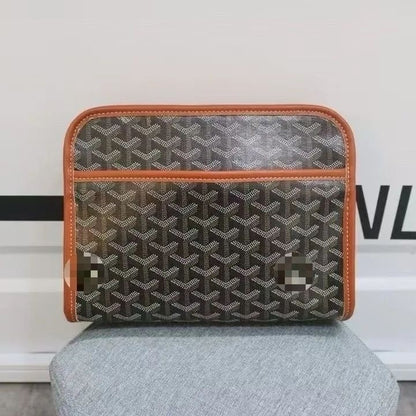 Minimalist clutch bag
