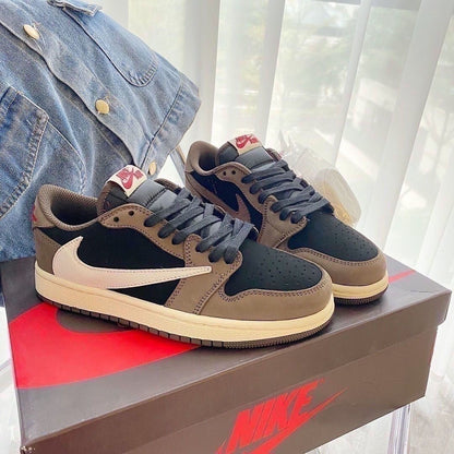 AJ1-TS low top sneakers