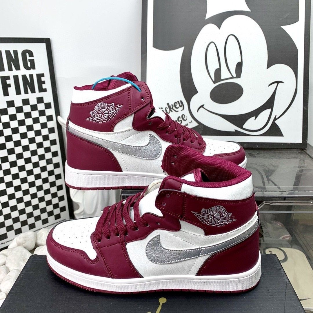 AJ1 High top sneakers