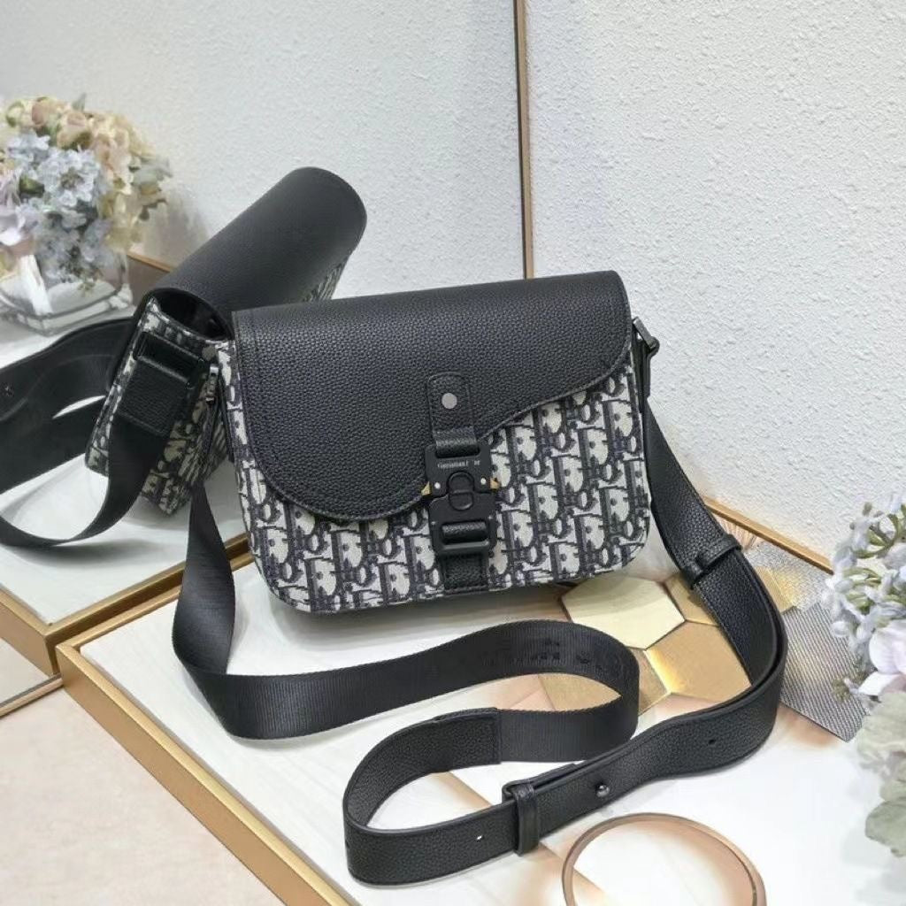 Christian-D bag