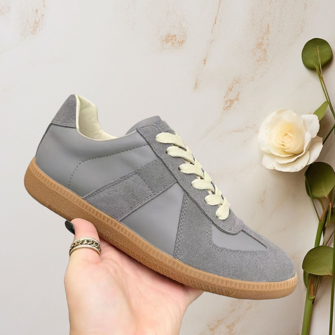 MG-German training shoes