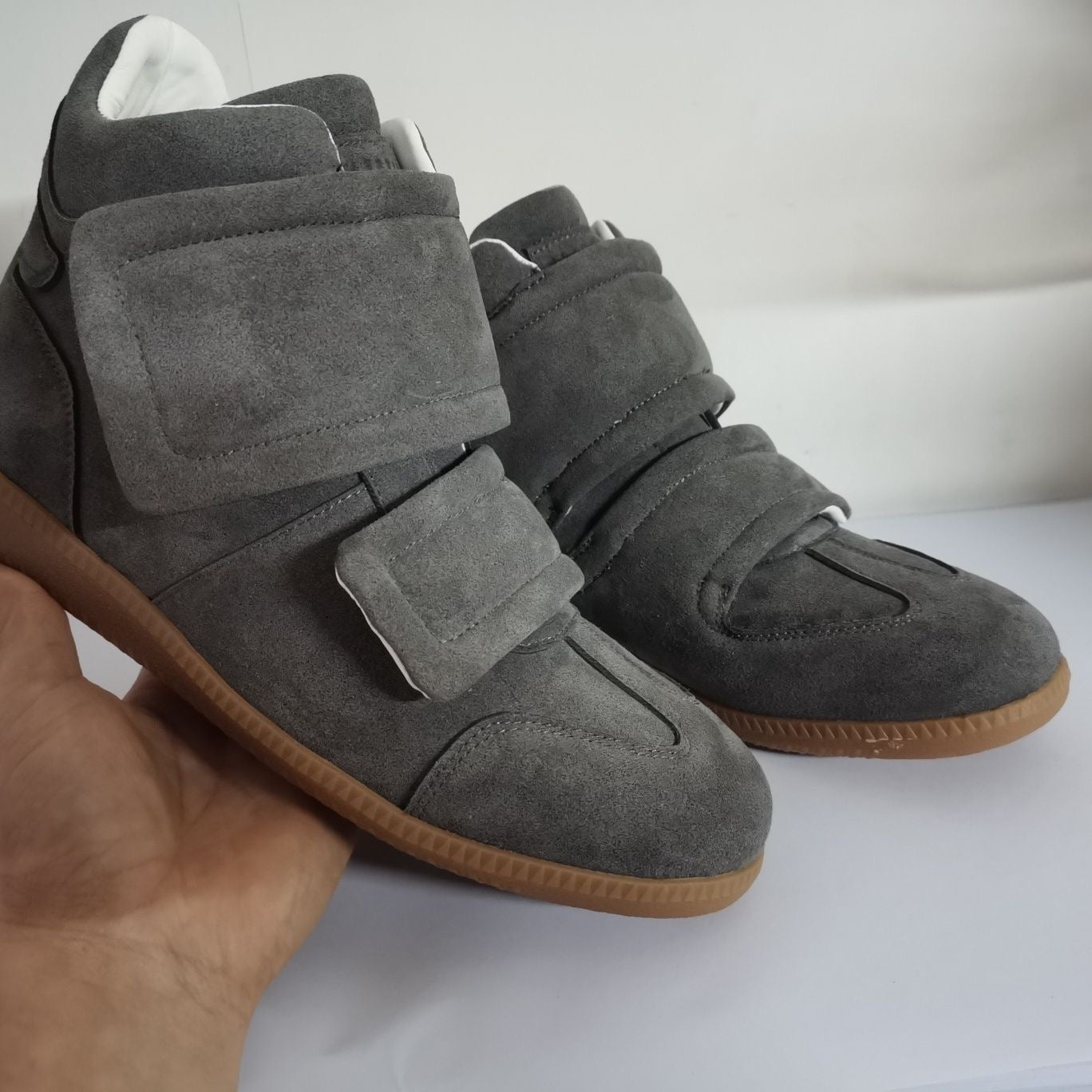 MG-New Suede Maggie Lad Training, Double Buckle High-Top Sneakers