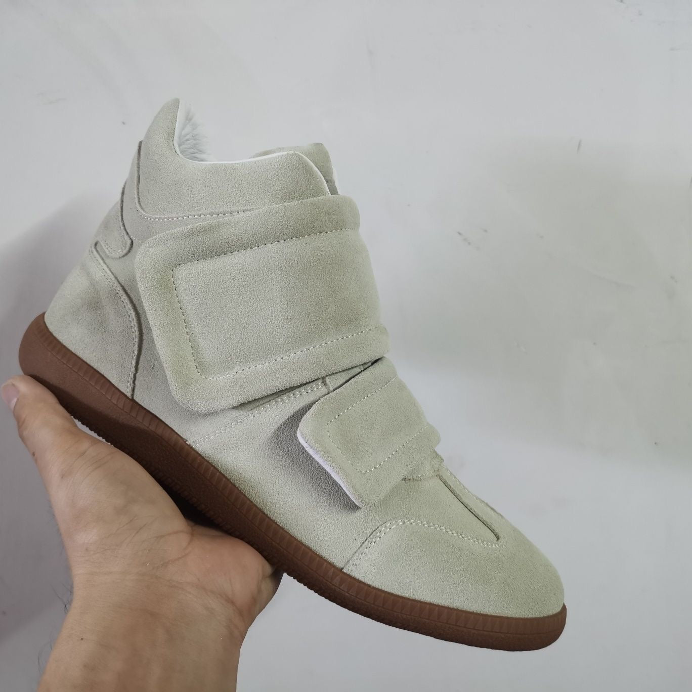 MG-New Suede Maggie Lad Training, Double Buckle High-Top Sneakers